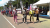 Peserta pertama dari Putri Indonesia Perwakilan Sultra, Putri Pariwisata Sultra, yang membuka Festival Tenun Karnaval yang tampil dengan sangat memukau di hadapan para pengunjung dan wisatawan,(24/4) FOTO : FA