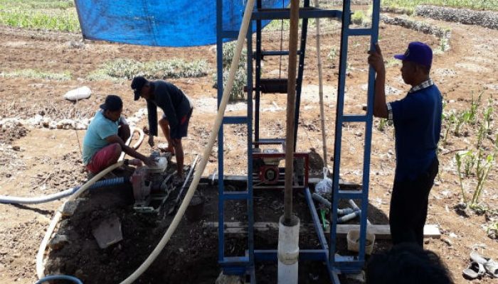 Kolaborasi Dinas Cipta Karya dan DPRD Hadirkan Sumur Bor Bantu Penyediaan Air Bersih
