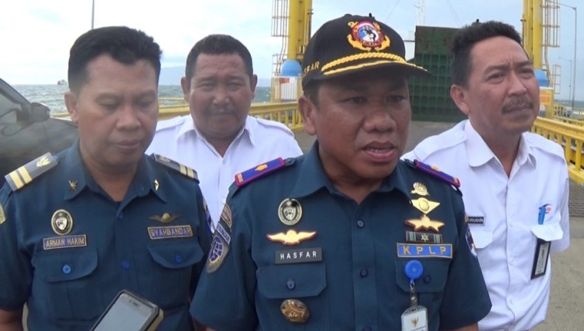 Cuaca Buruk, Penyeberangan Kolaka – Bajoe Dihentikan