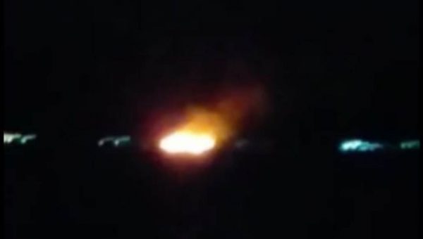 ﻿Terbakar, Ratusan Penumpang KM Izhar Terjun ke Laut