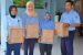 Staf dan karyawan lanud Ady Sucipto DIY setelah menerima bingkisan THR dari Danlanud. FOTO : NADHIR ATTAMIMI