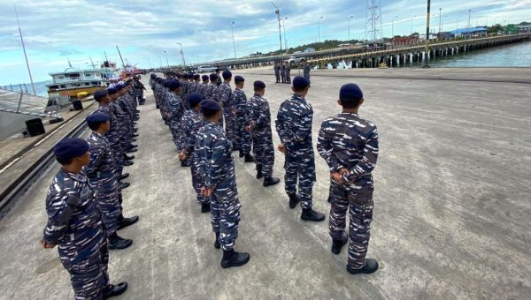Komandan Guspurla Beri Pengarahan Penanganan Kapal Asing