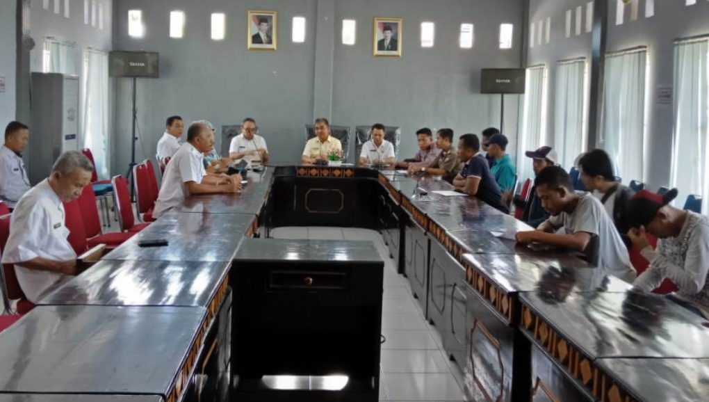 Tak Ingin Dianggap Desa Mesum, LPMT Minta Kades Tumoahi Dicopot﻿