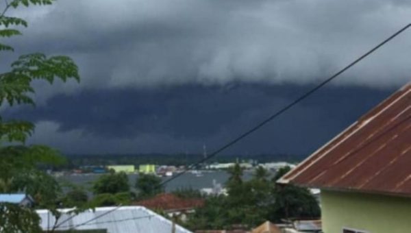 Tsunami di Kendari, BMKG Imbau Warga Tidak Beraktivitas di Tempat Terbuka