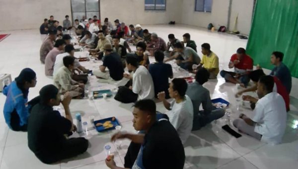 ﻿Ramadhan Karyawan PT.VDNI Konawe Berbagai
