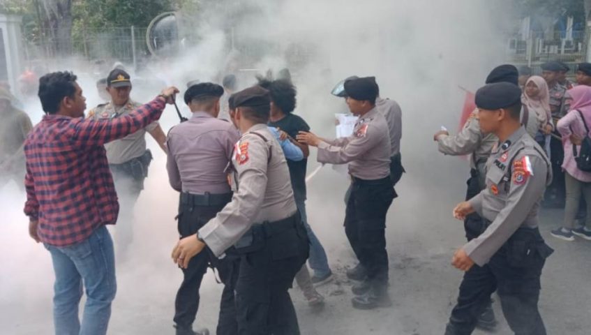 Unjuk Rasa Tolak Tambang di Pulau Wawonii Berlangsung Ricuh