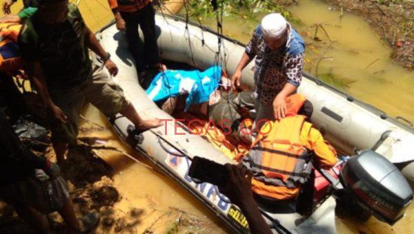 Warga Lakukan Ritual Adat Tolaki (Mooli) Minta Jasad Melkias Dikembalikan﻿