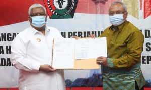 Perkuat Sinergitas, Pemprov Sultra Hibahkan Gedung Eks Inspektorat kepada Bawaslu