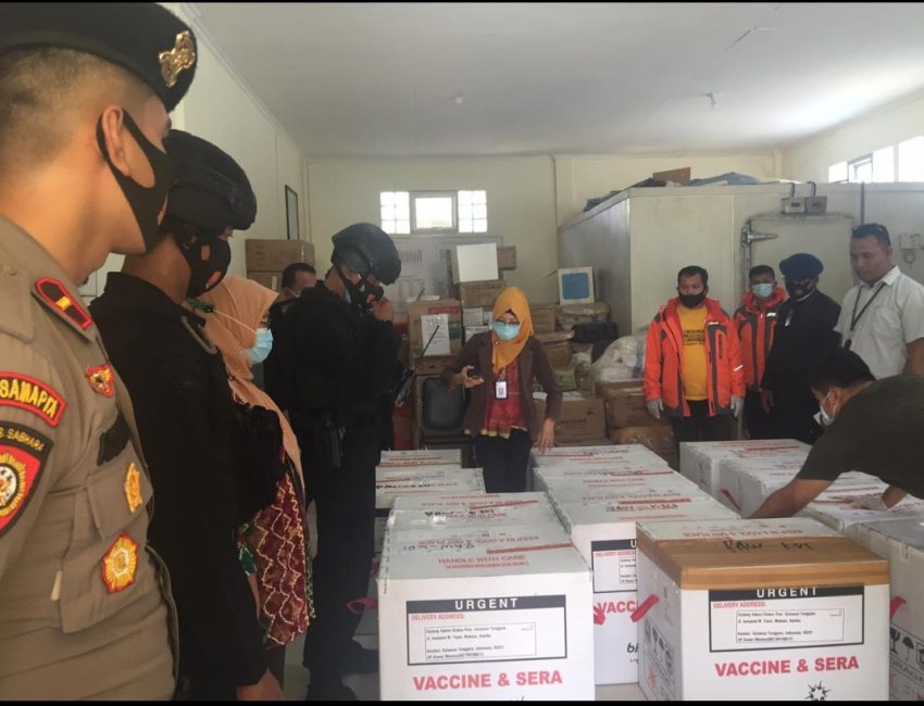 Sebanyak 22.960 Vaksin Covid-19 Tahap II Tiba di Sultra