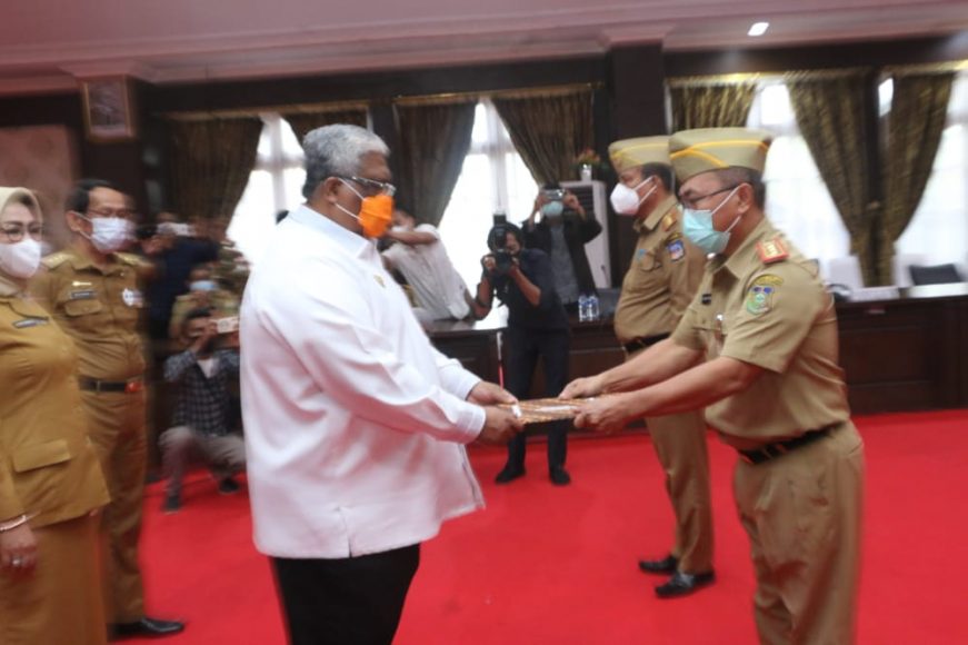 Tugaskan Tiga Sekda jadi Plh Bupati, Ini Pesan Gubernur