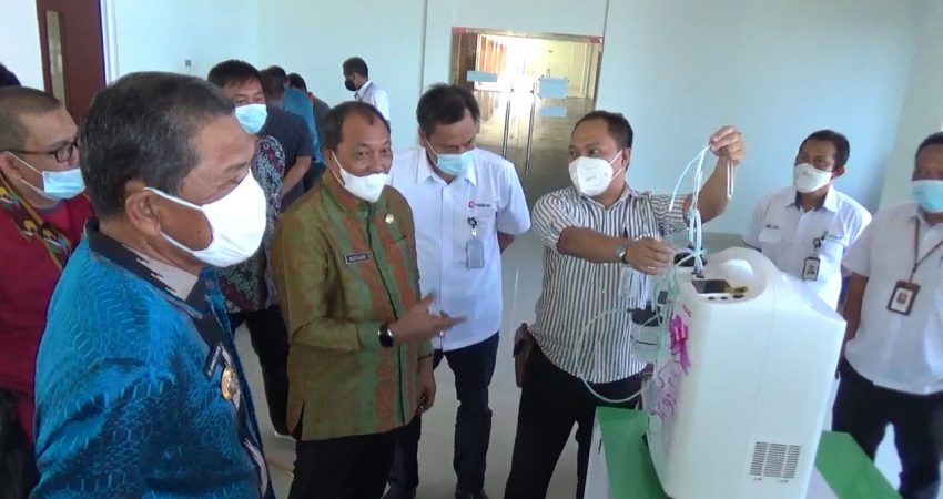 Peduli Pandemi Covid-19, PT Antam Salurkan Bantuan Oxygen Concentrator Kepada Pemda Kolaka