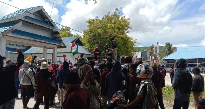 Aksi Unras, Mahasiswa USN Kolaka Kampus B Buteng Soroti ini
