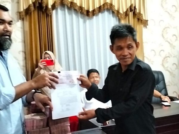 PT CSM Bayarkan Ganti Rugi Kebun Kopi Warga Desa Lalomerui Konawe