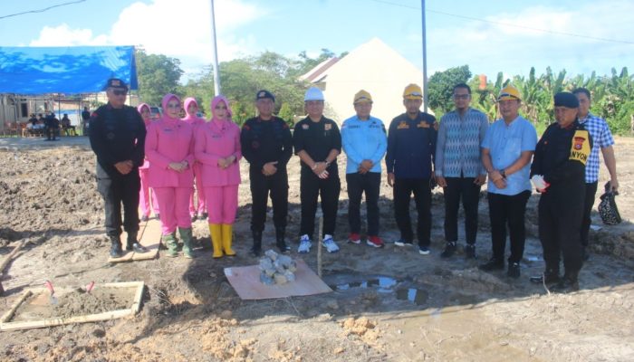 Dinas Cipta Karya Bersama Polda Sultra Memulai Pembangunan Kolam Renang Standar Internasional di Mako Brimob