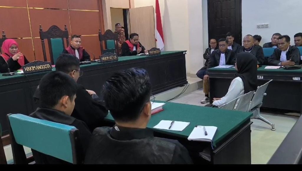 Sidang Perdana Supriyani, Majelis Hakim PN Andoolo Beri Kesempatan Kuasa Hukum Bacakan Eksepsi