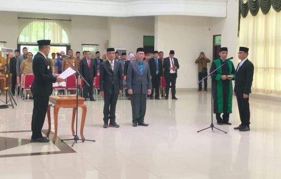 La Ode Aswad Kembali Dilantik sebagai Pj Sekda Kota Baubau