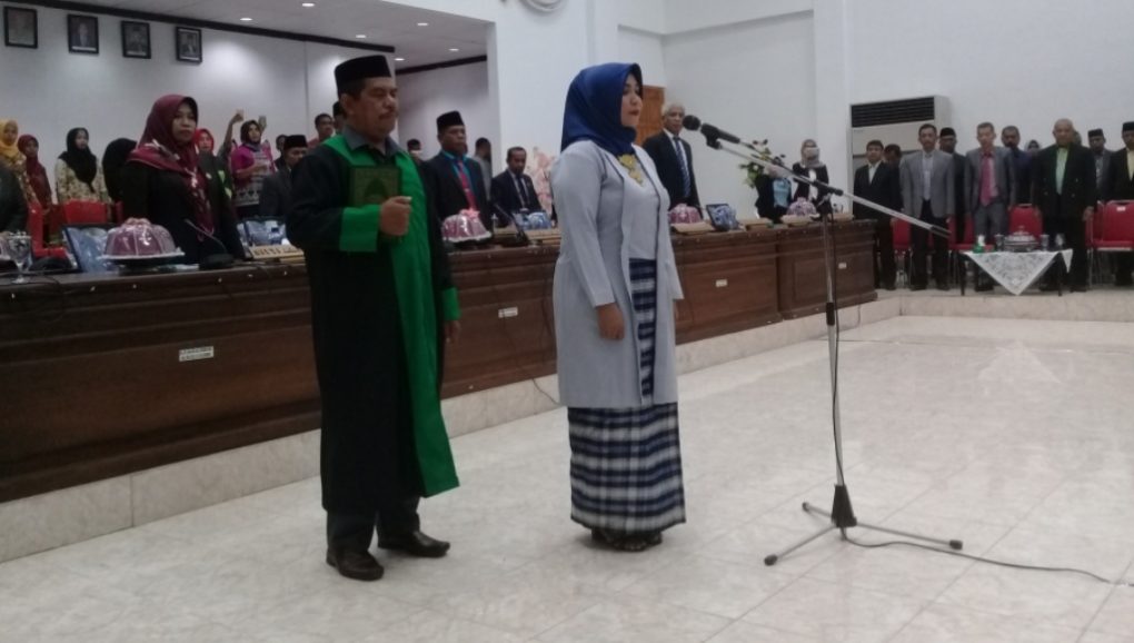 Yolandi Sasrianti Rahim, Resmi Dilantik Jadi Anggota DPRD Buton