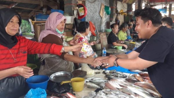 Yudianto Mahardika Blusukan ke Pasar Andonohu Dengarkan Keluhan Pedagang﻿
