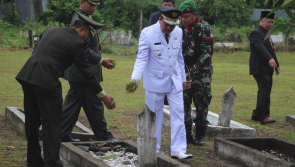 Kodim 0104 Dan Pemkot Langsa Ziarah ke Makam Pahlawan