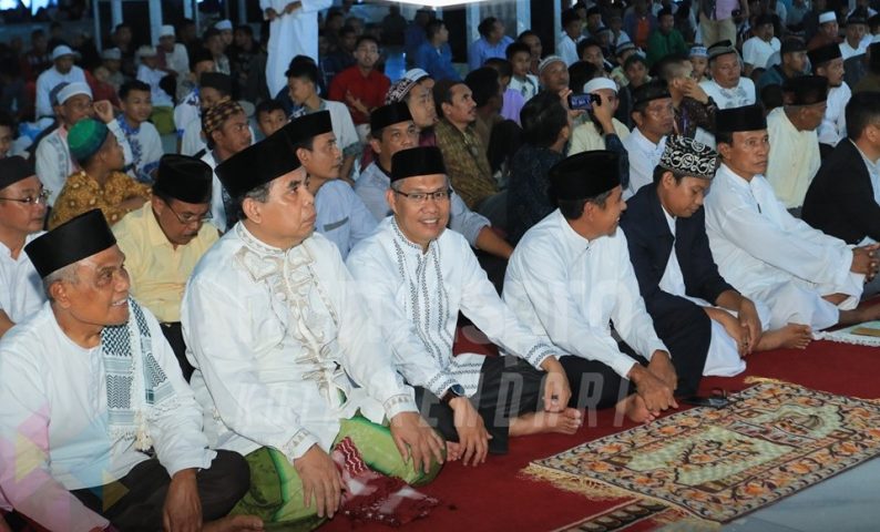 Zikir Akbar