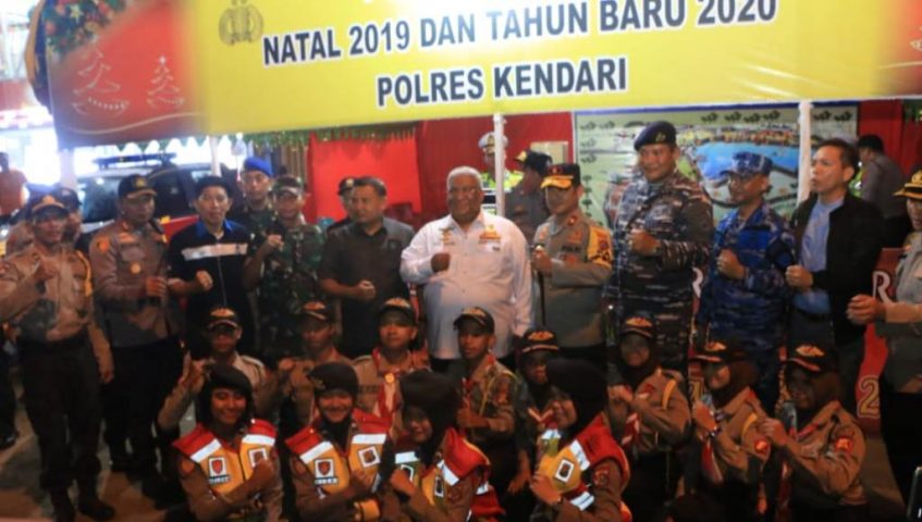 Gubernur Ali Mazi Patroli Lilin Anoa Pengamanan Natal dan Tahun Baru