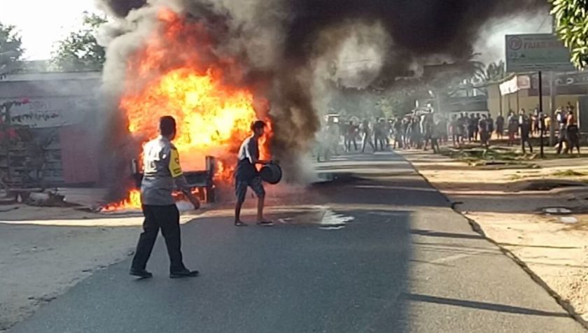 Mobil Pengangkut Bahan Bakar Terbakar, Rp. Uang 12 Juta Ludes