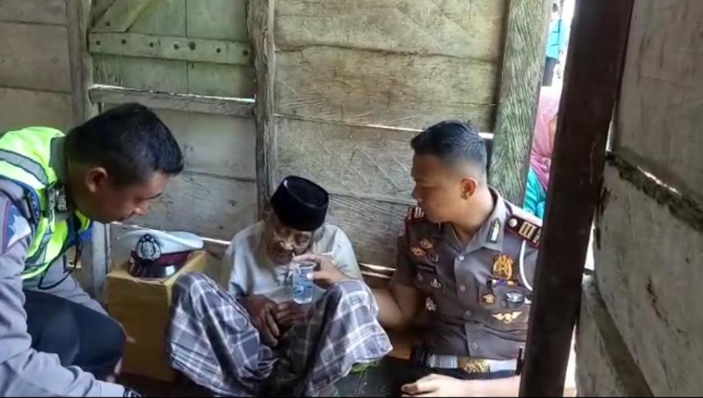 Video, Sambut HUT Polantas ke 62 Tahun Satlantas Polres Baubau Berbagi