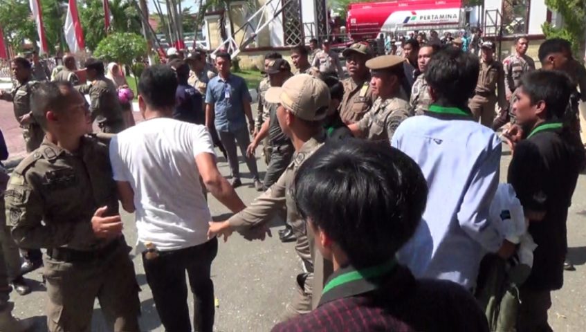 Peringatan Hari Sumpah Pemuda di Kolaka Diwarnai Bentrokan HMI dan Satpol-PP