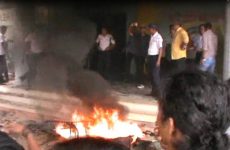 Demo Tolak Uang Pangkal di Kampus UHO Berakhir Rusuh