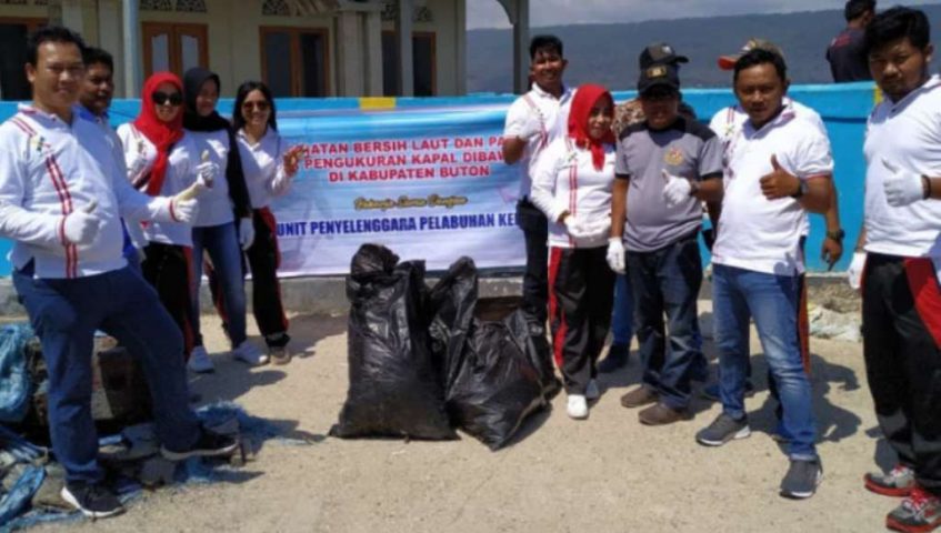 UPP Murhum Baubau Gelar Aksi Bersih Laut dan Pantai
