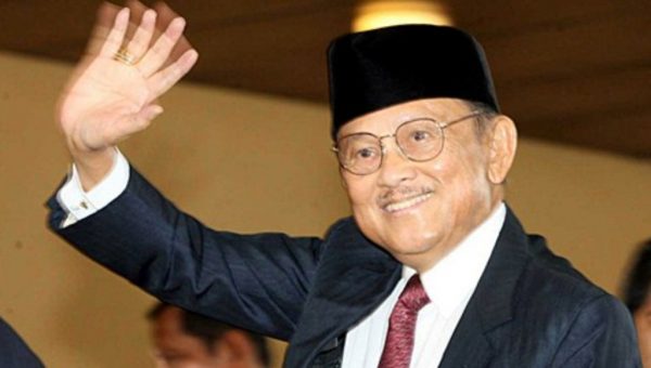 Bj Habibie Wafat