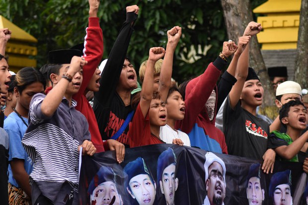 Melarang Front Pembela Islam: Terlambat namun Melampaui