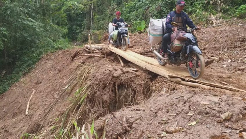 Distribusi Bantuan Korban Banjir di Koltim Terhambat, Ini Penyebabnya