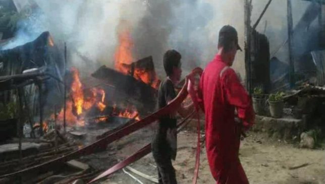 Satu Unit Rumah Ludes Terbakar di Kolaka