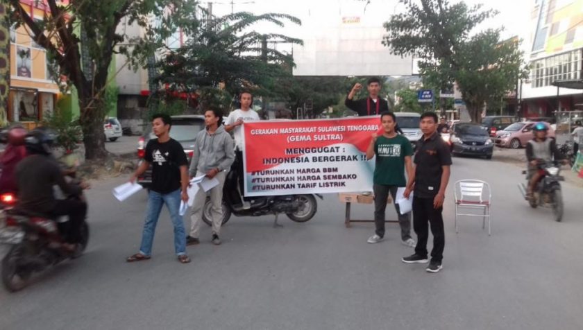 Gema Sultra Menggelar Aksi Damai, Tuntut Harga Sembako Diturunkan