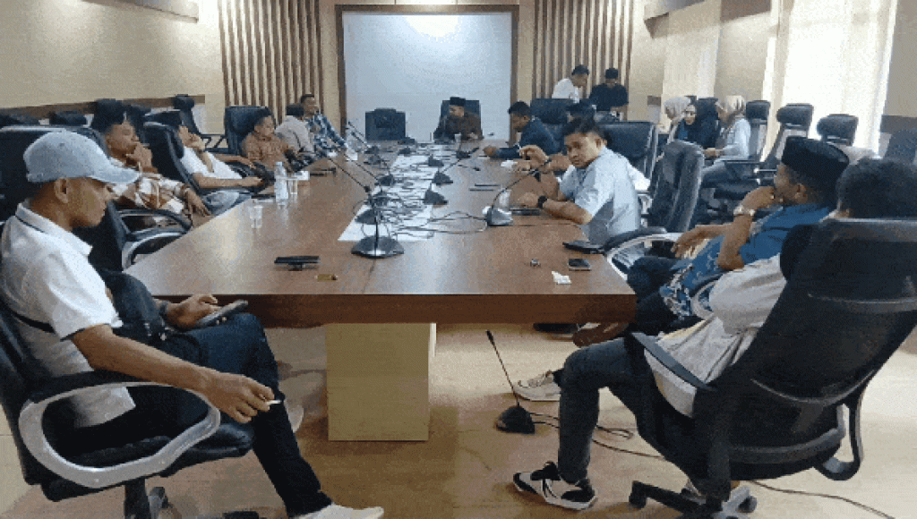 Kunjungan Kerja: DPRD Muna Jalin Koordinasi dan Silaturahmi dengan Sekretariat DPRD Sultra