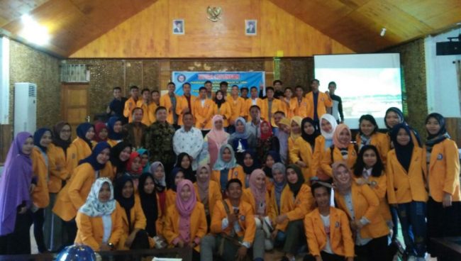 Mahasiswa UHO Study Lapangan di Wakatobi