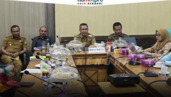 Walikota Kendari Buka Rakor Monev Pemeberantasan Korupsi