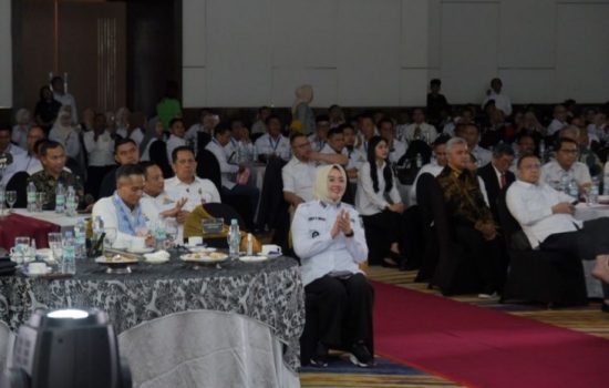 Wali Kota Kendari Hadiri Rapimprov Kadin Sultra 2025