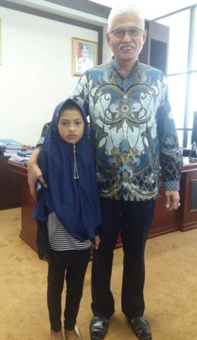Ali Mazi Biayai Anak Miskin Berprestasi