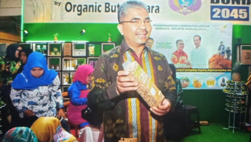 Kepiting dan Lobster Laris Manis di Stand Pameran Butur