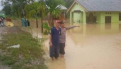 Sungai Ronta  di Butur Meluap Rendam Dua Desa dan Memutus Jalan