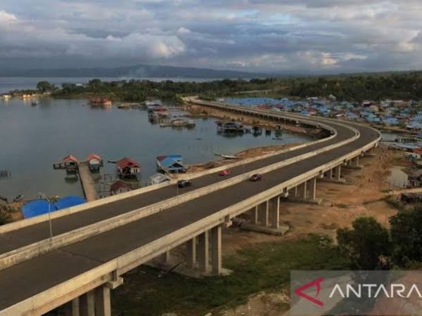 Kado Akhir Masa Jabatan, Gubernur Ali Mazi Resmikan Tiga Proyek Infrastruktur