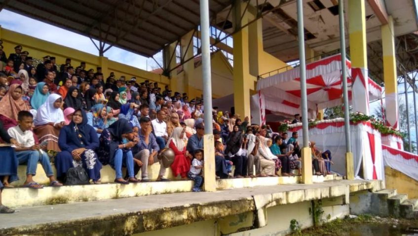 Upacara HUT RI Ke 74 Warga Padati Tribun di Aceh Singkil