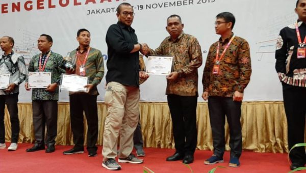 KPU Sultra Raih Juara 3 Nasional PPID Terinformatif