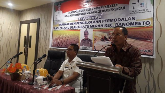 Pelaku Usaha Batu Bata Konsel Dibekali Manajemen Pengelolaan Permodalan&nbsp;