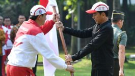 Presiden Nantikan Lagu Indonesia Raya Berkumandang di SEA Games Malaysia