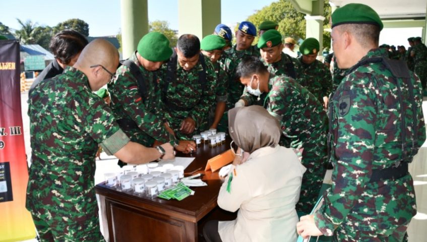 Perangi Narkoba, Korem 143/HO Tes Urine Serentak