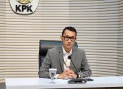 KPK Lakukan OTT, Pejabat Pajak Kalsel dan Bea Cukai Pusat, Sita Miliaran Rupiah dan 3 Kg Emas