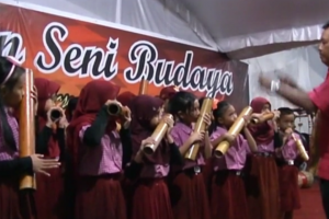 Musik Bambu, Hibur Pagelaran Budaya KPU Konsel